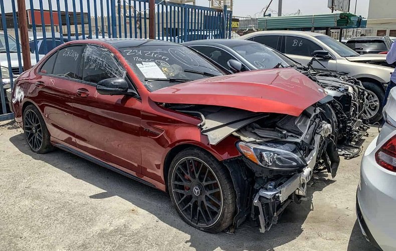 Front-end damaged BMW car for sale